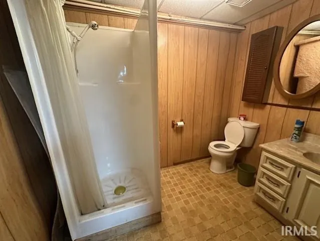 $235,000 | 26005 Highway 2, South Bend, IN 46619