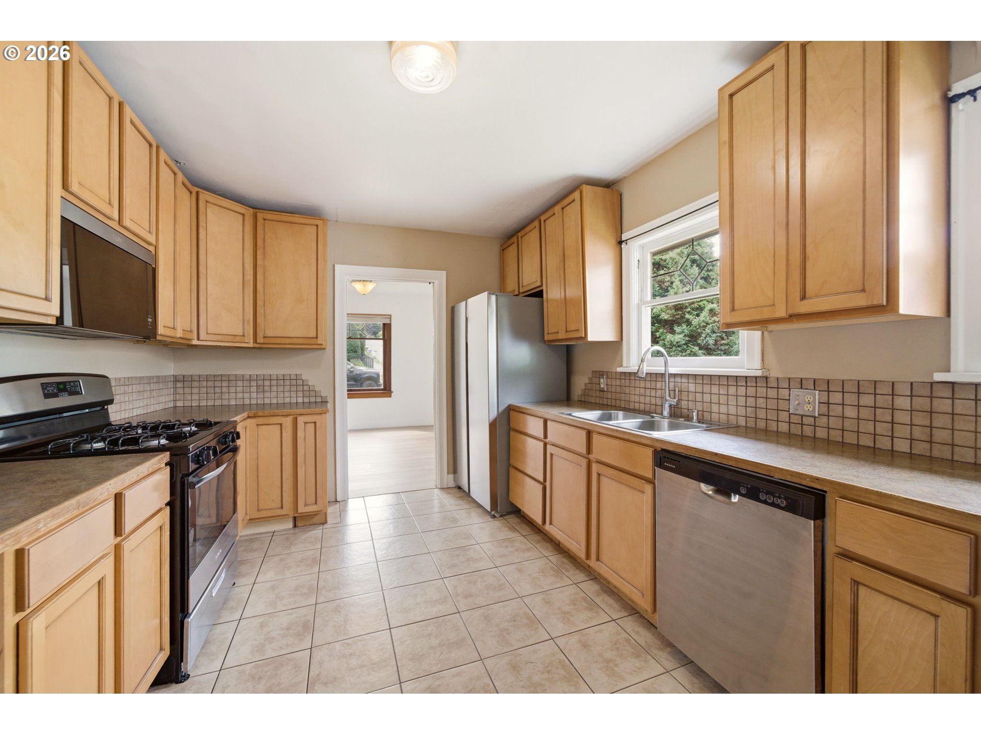 1804 Division Street Camas, WA 98607 - Photo 16 of 43