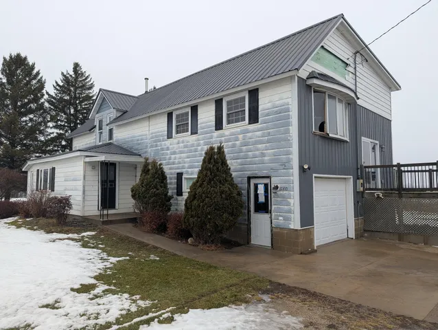 $129,000 | 740 East Broadway, Plainview, MN 55964