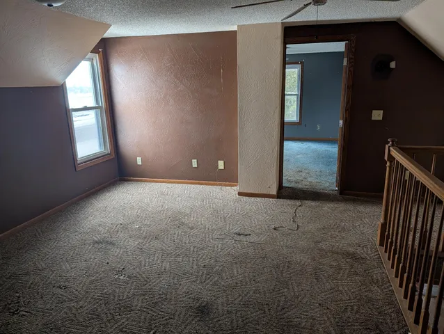 $129,000 | 740 East Broadway, Plainview, MN 55964