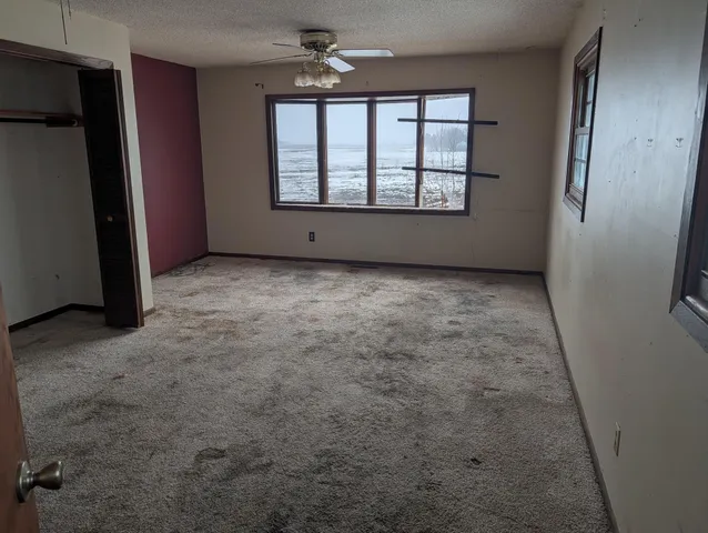 $129,000 | 740 East Broadway, Plainview, MN 55964