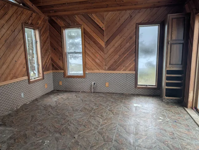 $129,000 | 740 East Broadway, Plainview, MN 55964