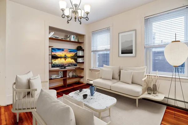 $5,150 | 126 Day Street, Unit 1, Boston, MA 02130