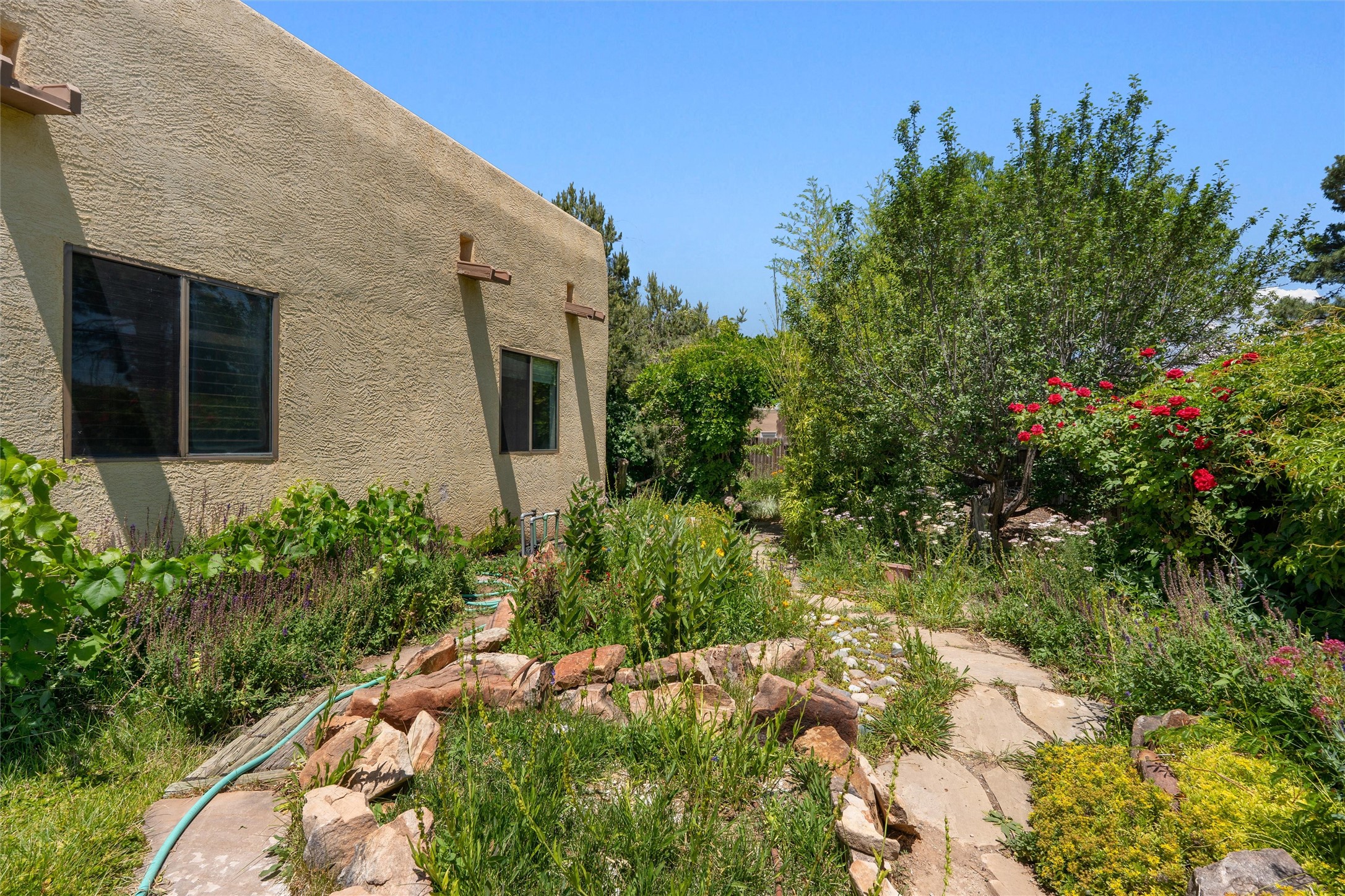 521 Ridgecrest Avenue White Rock, NM 87547 - Photo 74 of 85