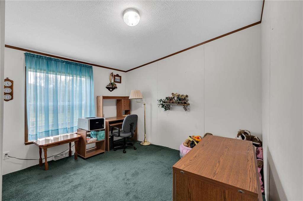 252 Godfrey Road Leechburg, PA 15656 - Photo 15 of 29 Gallery Image 15