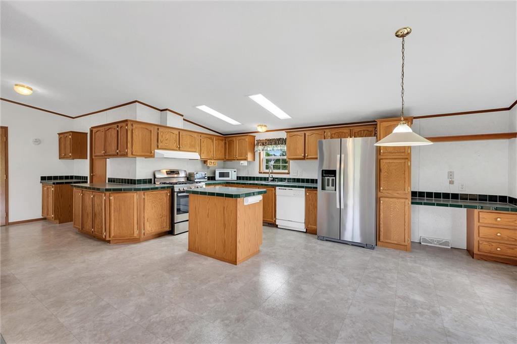 252 Godfrey Road Leechburg, PA 15656 - Photo 2 of 29 Gallery Image 2