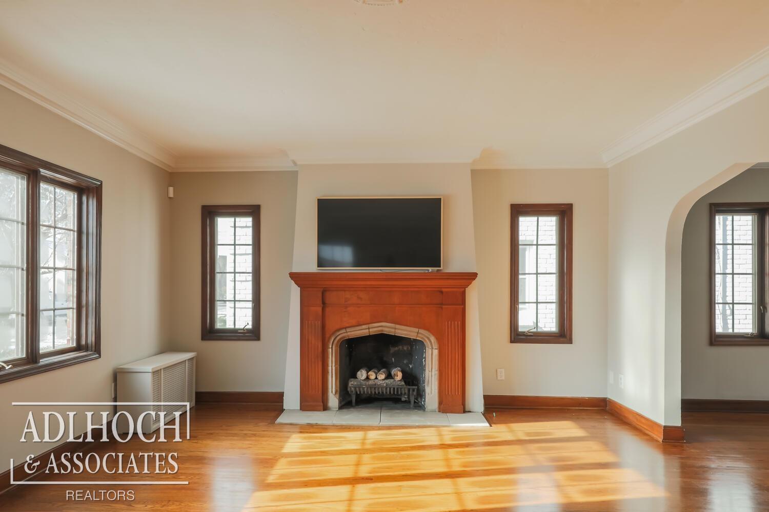 320 Moran Road Grosse Pointe Farms, MI 48236 - Photo 4 of 20