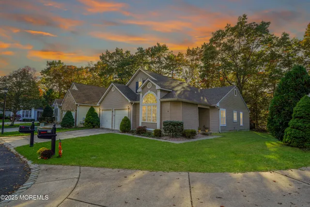 $375,000 | 9 Abbot Court, Jackson, NJ 08527