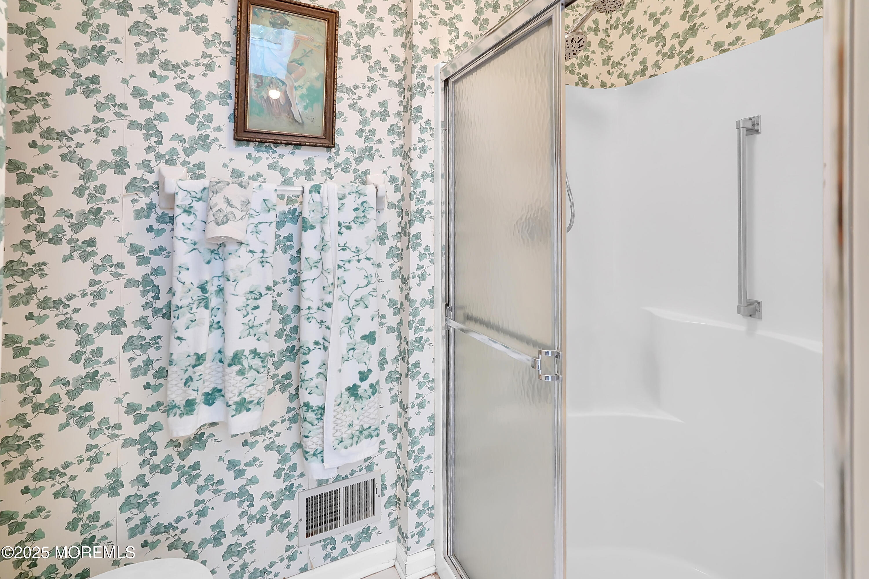 9 Abbot Court Jackson, NJ 08527 - Photo 20 of 47 a bathroom with a shower and a sink