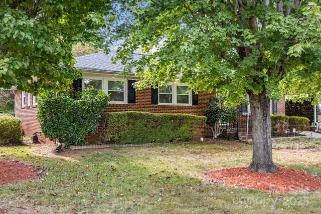 $329,900 | 873 Kentwood Drive, Rock Hill, SC 29730