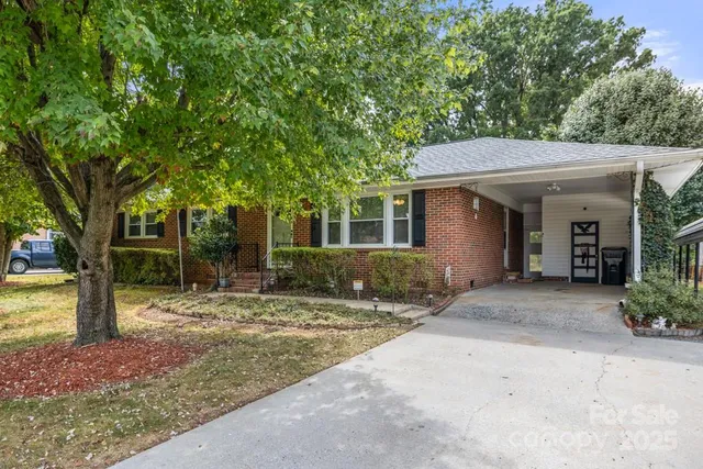 $329,900 | 873 Kentwood Drive, Rock Hill, SC 29730