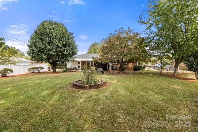 $329,900 | 873 Kentwood Drive, Rock Hill, SC 29730