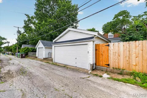 $450,000 | 5410 Tholozan Avenue, St. Louis, MO 63109