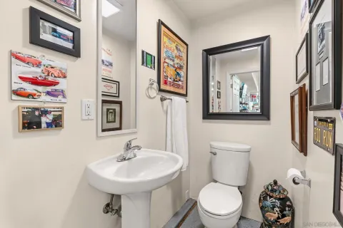 $2,295,000 | 2677 Jefferson Street, Carlsbad, CA 92008