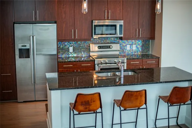 $710,000 | 1080 Peachtree Street Northeast, Unit 1102, Atlanta, GA 30309