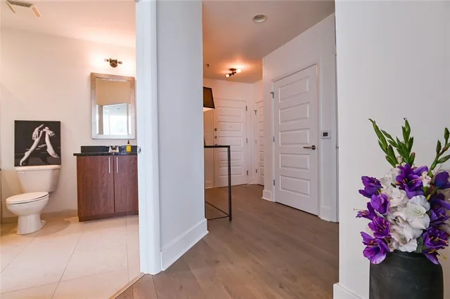 $710,000 | 1080 Peachtree Street Northeast, Unit 1102, Atlanta, GA 30309