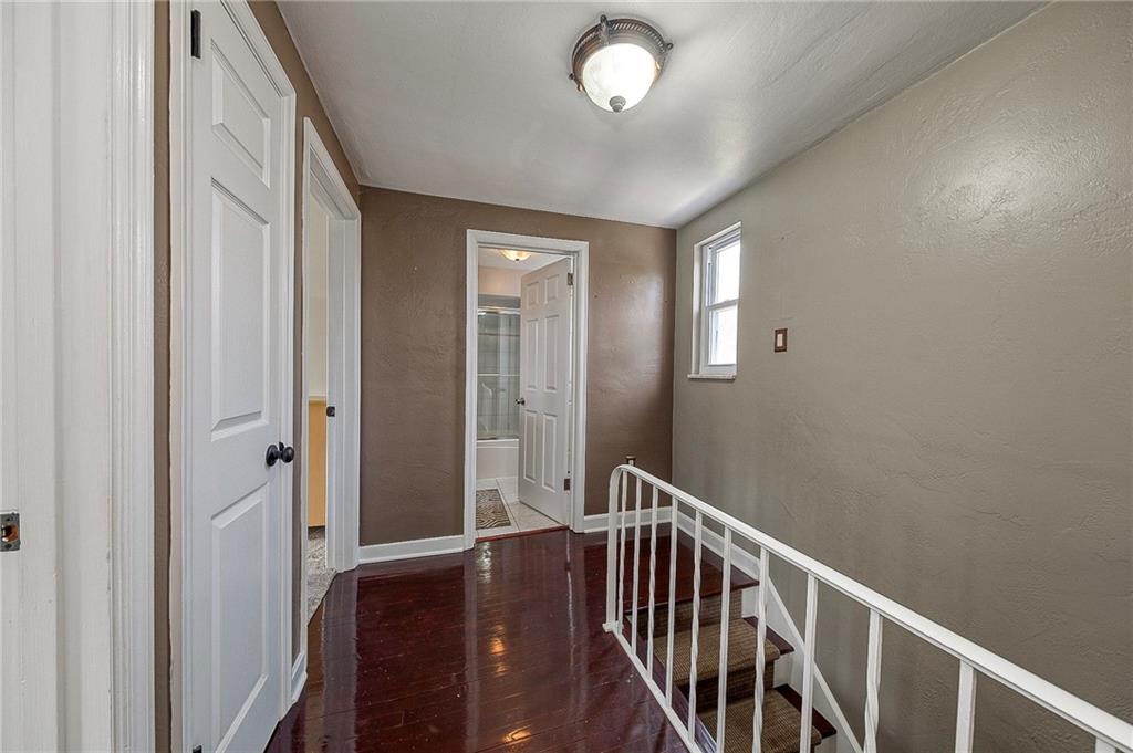 433 Sleepy Hollow Road Pittsburgh, PA 15228 - Photo 22 of 38