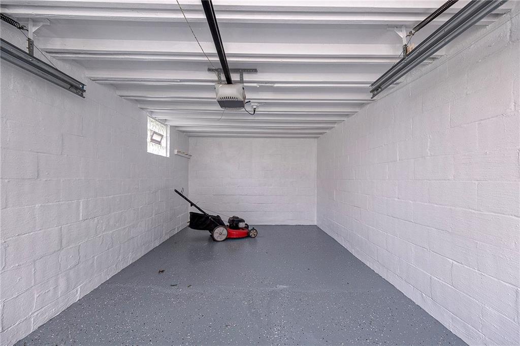 433 Sleepy Hollow Road Pittsburgh, PA 15228 - Photo 30 of 38