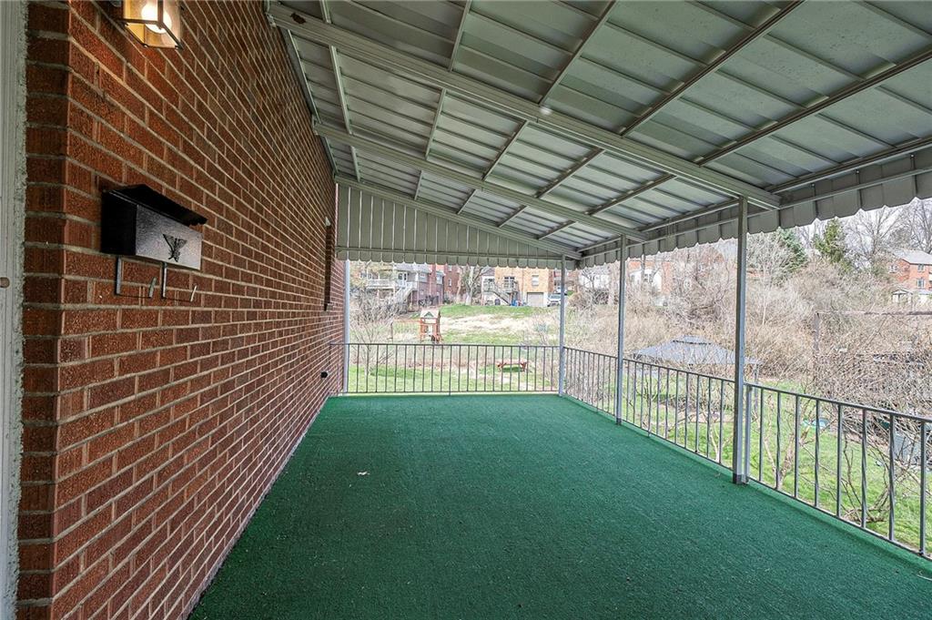 433 Sleepy Hollow Road Pittsburgh, PA 15228 - Photo 31 of 38