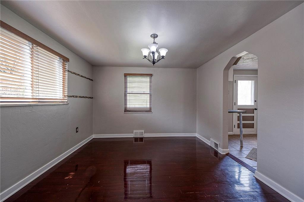 433 Sleepy Hollow Road Pittsburgh, PA 15228 - Photo 6 of 38