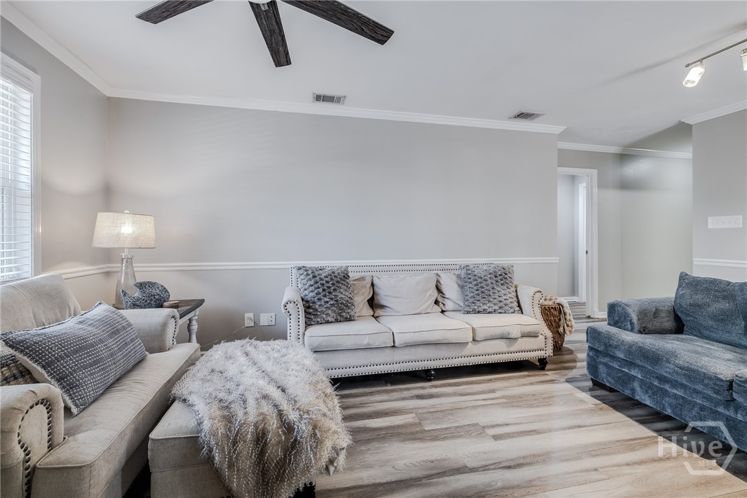 611 Sandhill Road Savannah, GA 31410 - Photo 10 of 34