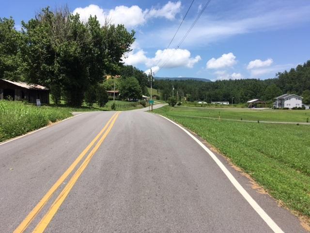 4703 Bogard Road Cosby, TN 37722 - Photo 3 of 7 bogard rd.jpg3