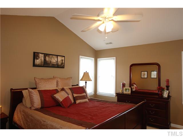 12400 Tappersfield Court Raleigh, NC 27613 - Photo 15 of 25
