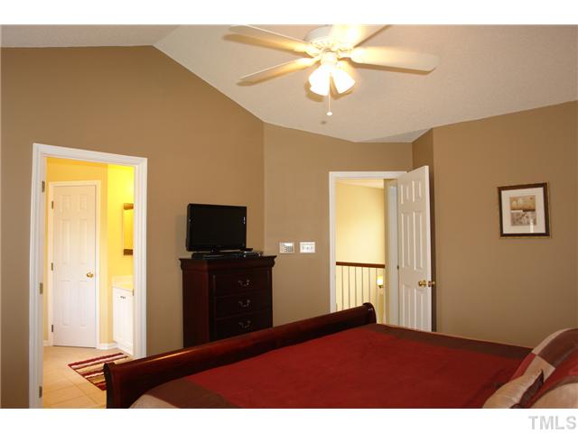 12400 Tappersfield Court Raleigh, NC 27613 - Photo 16 of 25