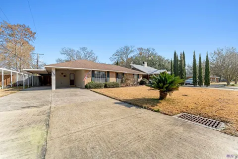 $245,000 | 2054 Rowcliff Avenue, Port Allen, LA 70767