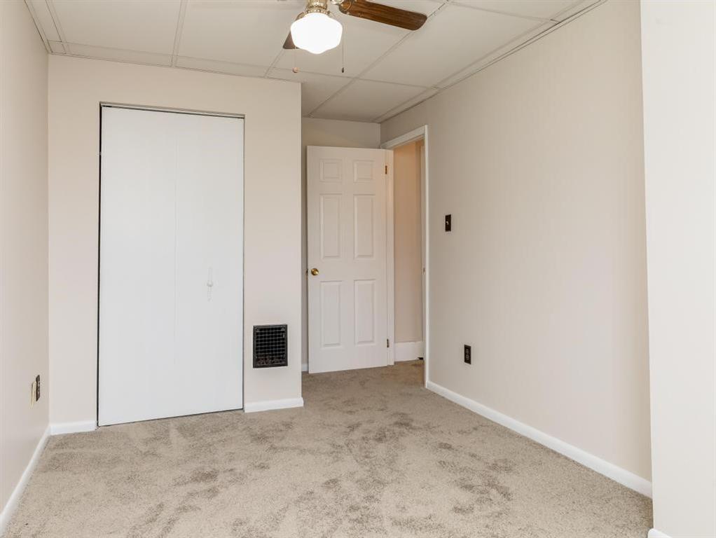 448 Park Street Rochester, PA 15074 - Photo 17 of 29 a view of empty room