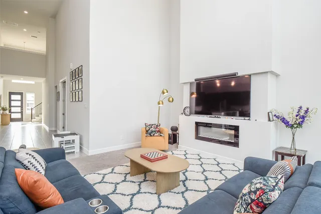 $4,000 | 8906 Luddenham Lilac Lane, Cypress, TX 77433