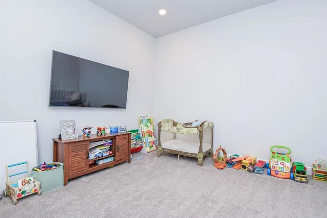 $4,000 | 8906 Luddenham Lilac Lane, Cypress, TX 77433