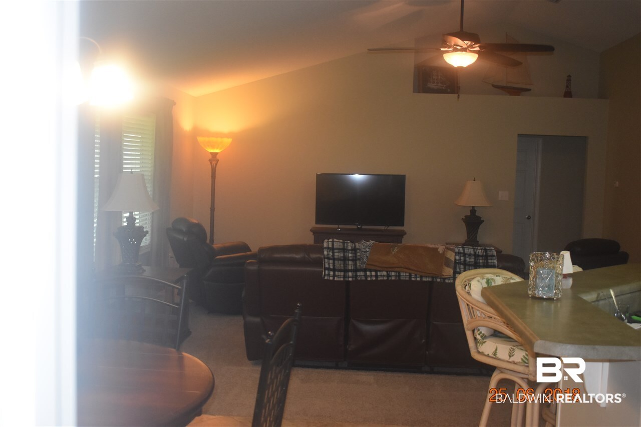314 Monteith Oaks Drive Foley, AL 36535 - Photo 9 of 31 livingroom