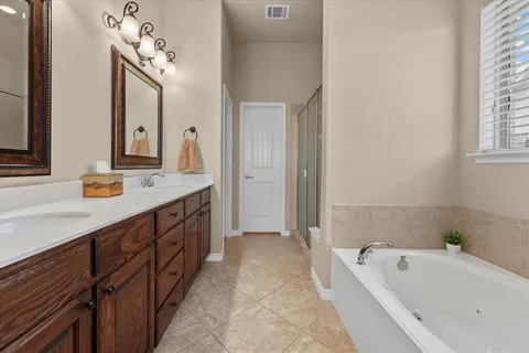 $465,000 | 1296 Crescent Cove Drive, Rockwall, TX 75087