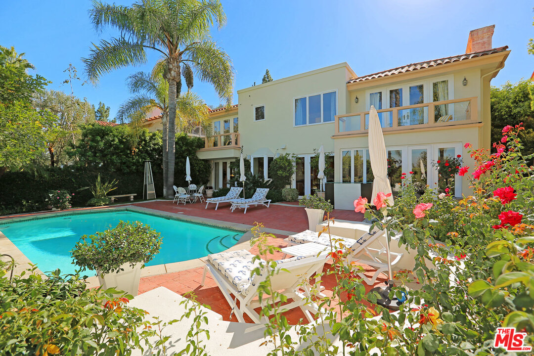 12607 Promontory Road Los Angeles, CA 90049 - Photo 20 of 44