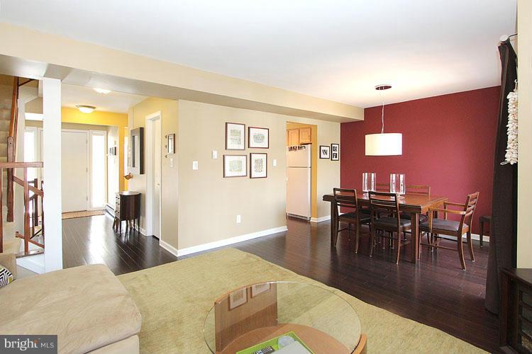 2174 Glencourse Lane Reston, VA 20191 - Photo 5 of 30 Interior (General)