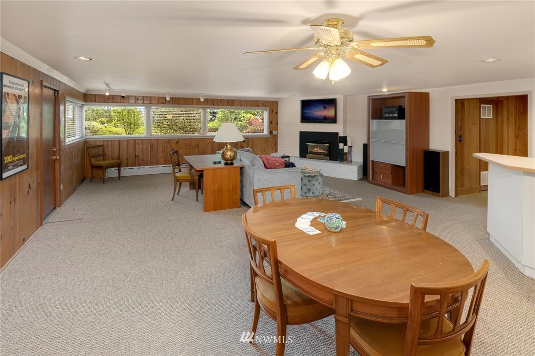 7817 South Sunnycrest Road Seattle, WA 98178 - Photo 21 of 38