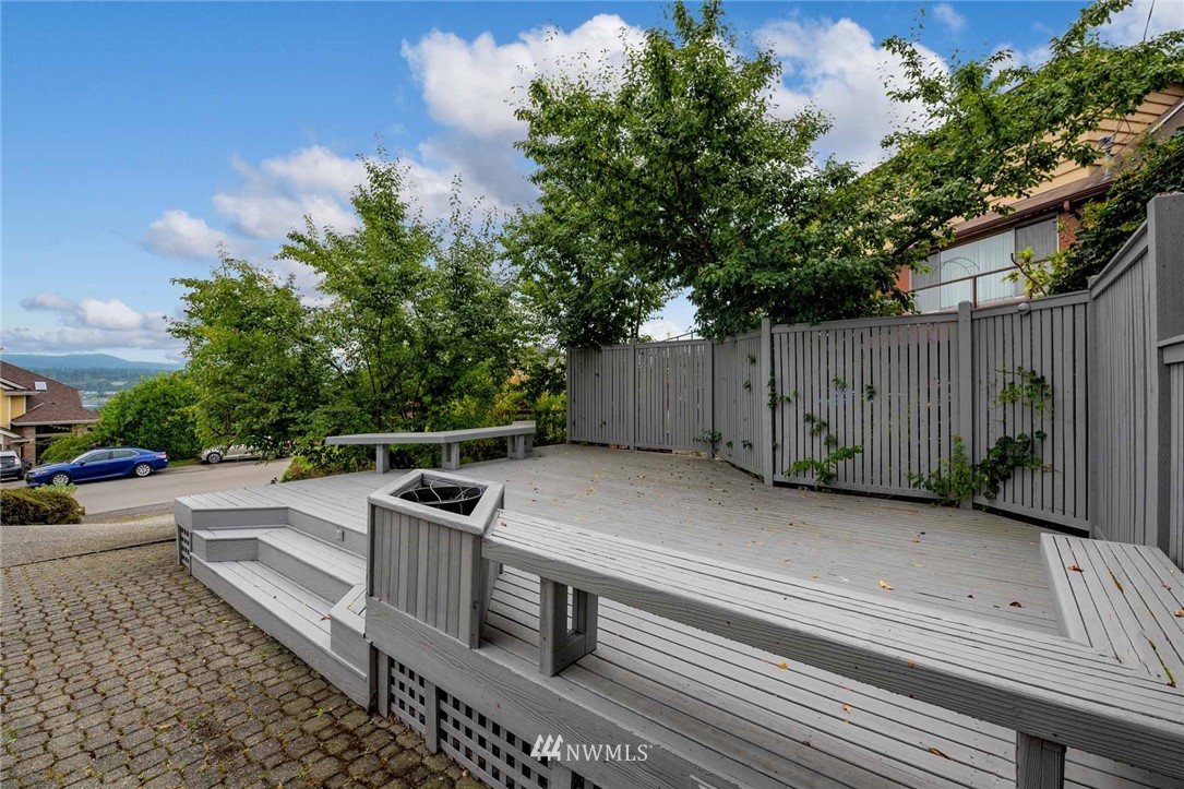 7817 South Sunnycrest Road Seattle, WA 98178 - Photo 34 of 38