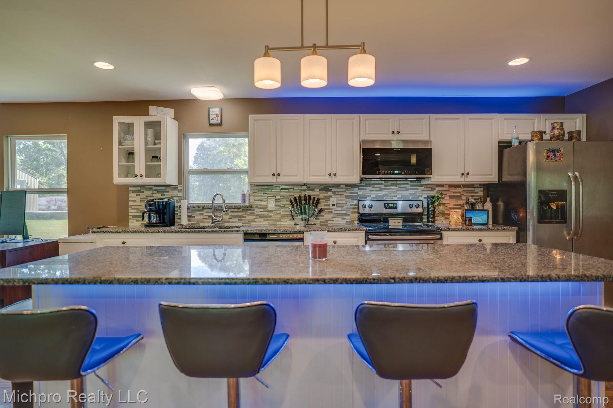 2110 Farnsworth Road Lapeer, MI 48446 - Photo 9 of 51 Gallery Image 9