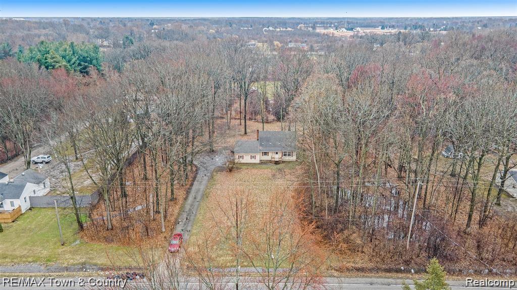 5219 West Carpenter Road Flint, MI 48504 - Photo 3 of 25