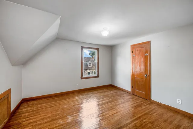 $109,900 | 1365 Oak Beach Drive, Fairmont, MN 56031