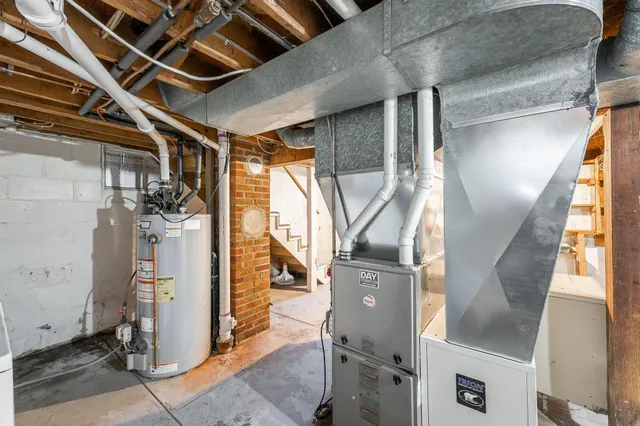 $109,900 | 1365 Oak Beach Drive, Fairmont, MN 56031