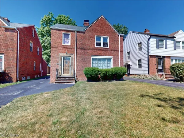 $245,000 | 2168 Fenwick Road, University Heights, OH 44118