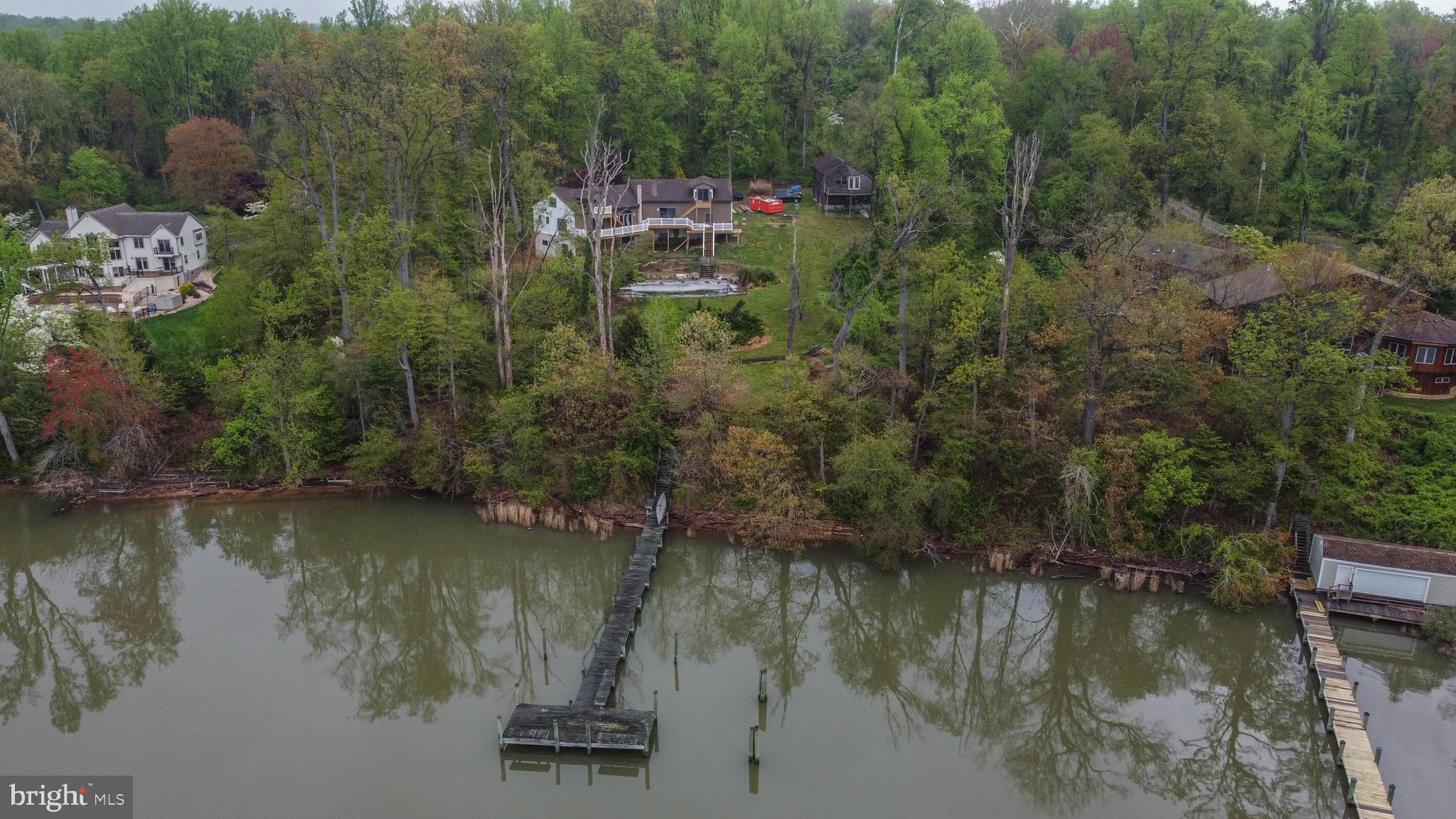 a view of a lake with houses
