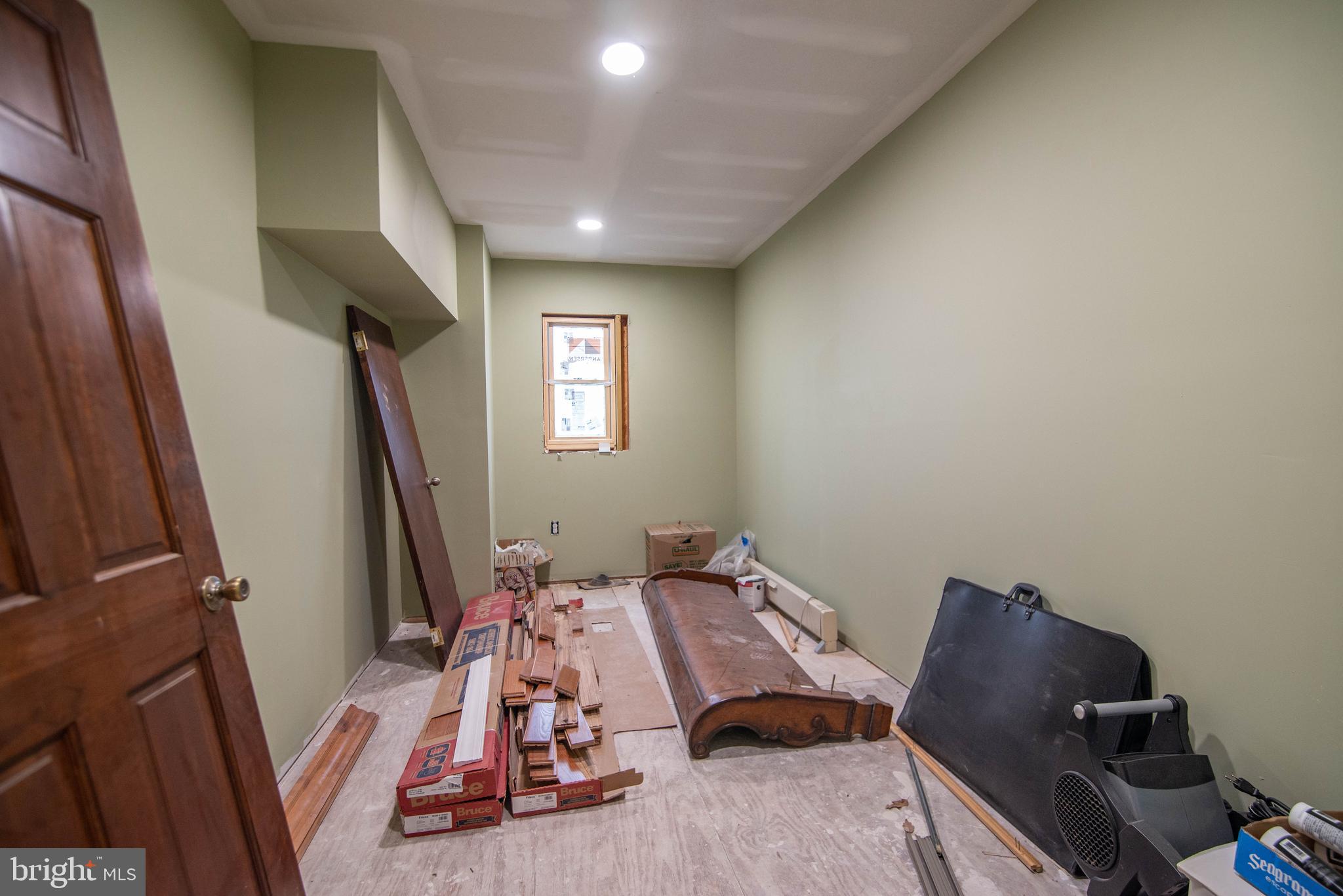 38 Osprey Way Elkton, MD 21921 - Photo 28 of 52 Walk in Closet