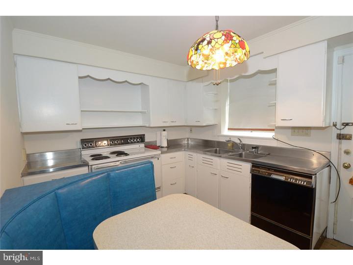 454 Levering Mill Road Merion Station, PA 19066 - Photo 3 of 18 Kitchen