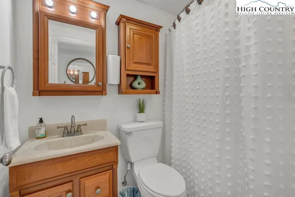 $1,750 | 303 Sugar Top Drive, Unit 3230, Sugar Mountain, NC 28604