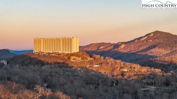 $1,750 | 303 Sugar Top Drive, Unit 3230, Sugar Mountain, NC 28604