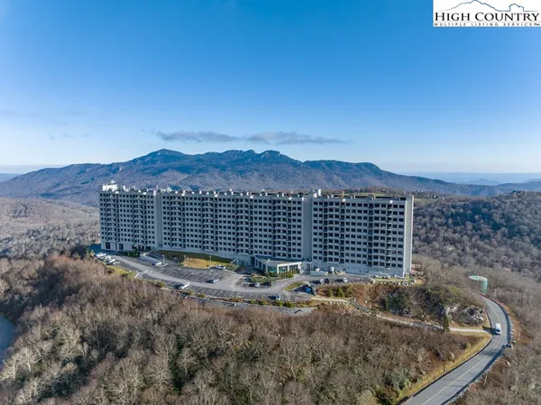 $1,750 | 303 Sugar Top Drive, Unit 3230, Sugar Mountain, NC 28604