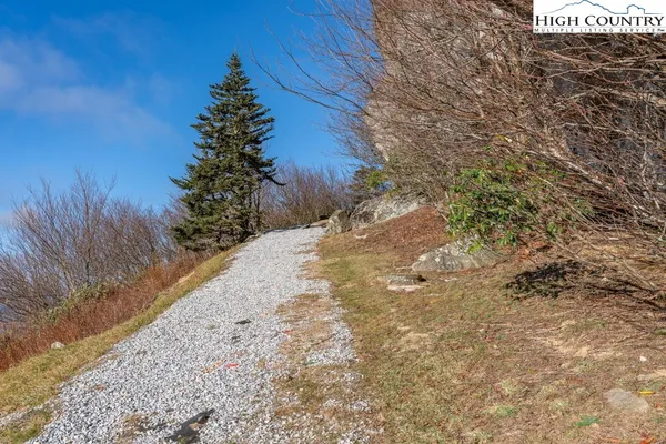 $1,750 | 303 Sugar Top Drive, Unit 3230, Sugar Mountain, NC 28604